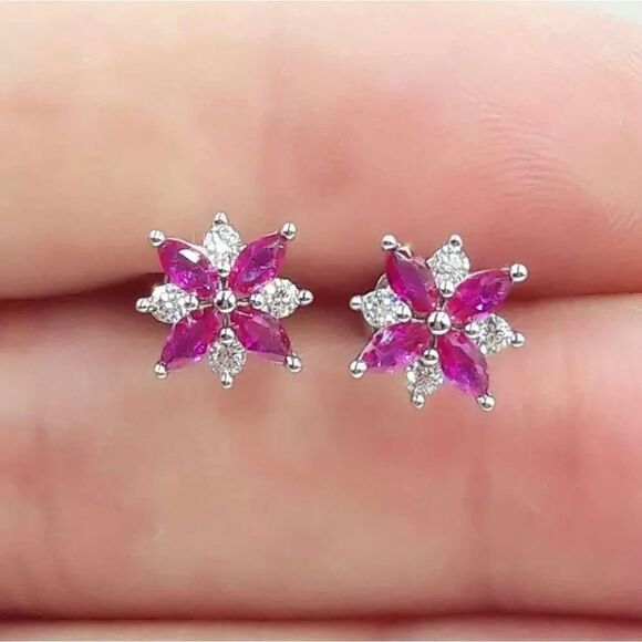 1.14ct Pink Ruby Luxury Stud Earrings - Picture 13 of 13